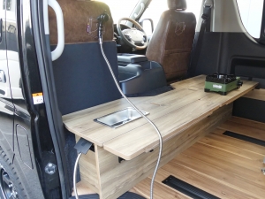 ハイエースワゴンMONOBOX8人乗り　車中泊できる街乗り仕様車