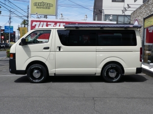 ハイエースバン９型ハイエース