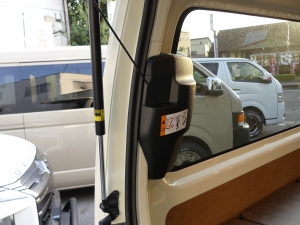 ハイエースバン９型ハイエース