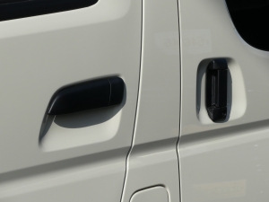 ハイエースバン９型ハイエース