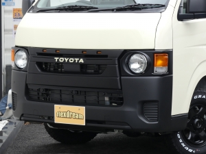 ハイエースバン９型ハイエース
