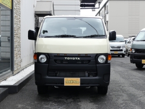 ハイエースバン９型ハイエース