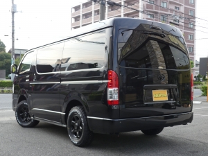 ハイエースワゴン新車カスタムコンプリート