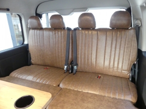 ハイエースワゴン新車カスタムコンプリート
