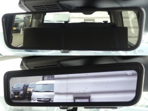 ハイエースバン新型　モデルチェンジ　改良後
