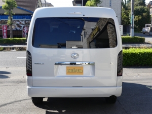 ハイエースワゴン新車カスタムコンプリート