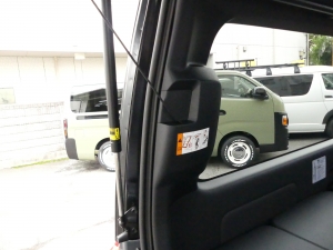 ハイエースバン新型　モデルチェンジ　改良後