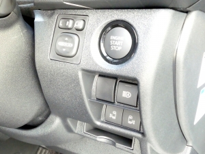 ハイエースバン新型　モデルチェンジ　改良後