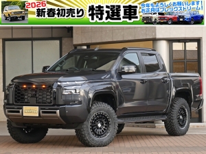 トライトン三菱ピックアップトラック　トライトン