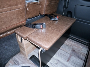 ハイエースバン 安全装備追加 特別仕様車