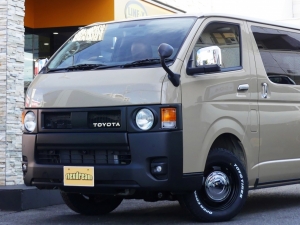 ハイエースバンディーゼル4WD　アースカラーパッケージ4V6ベージュ