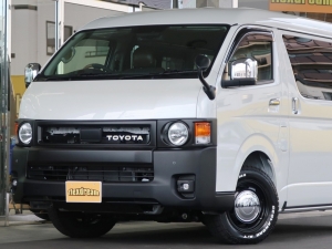 ハイエースＷ新車コンプリート　ハイエースワゴン２ＷＤ