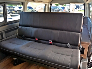 ハイエースＷ新車コンプリート　ハイエースワゴン２ＷＤ