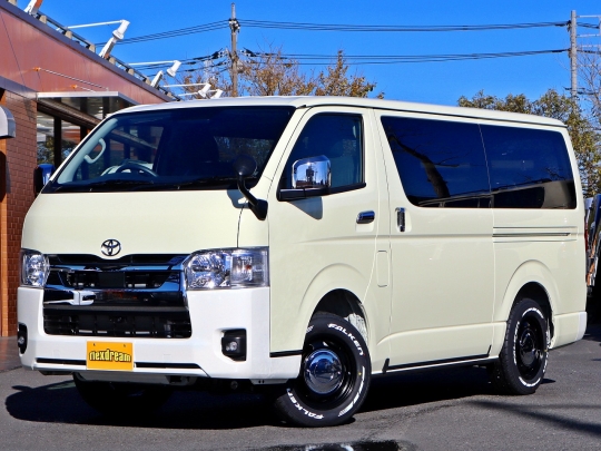 ハイエースＶディーゼル4WD　丸目カスタム　ネオクラシック