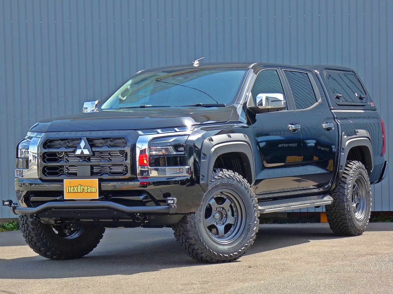 トライトン　４ＷＤ