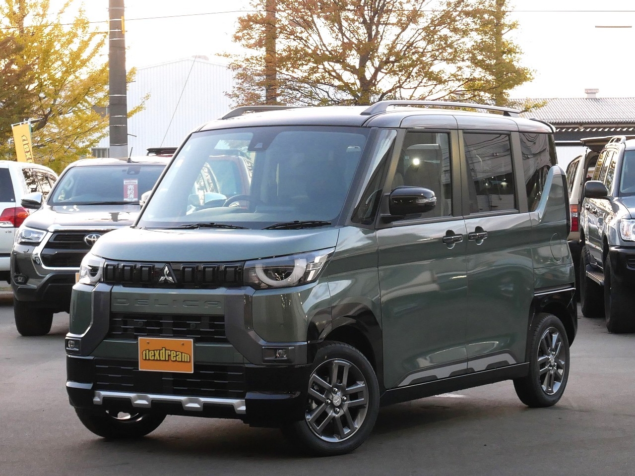 デリカミニデリカミニ 4WD Tプレミアム カスタムカー