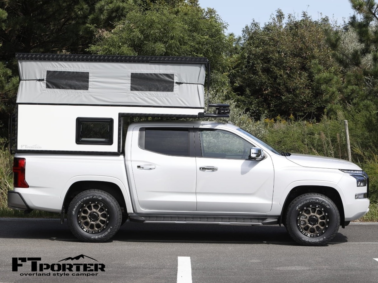 トライトン　４ＷＤ