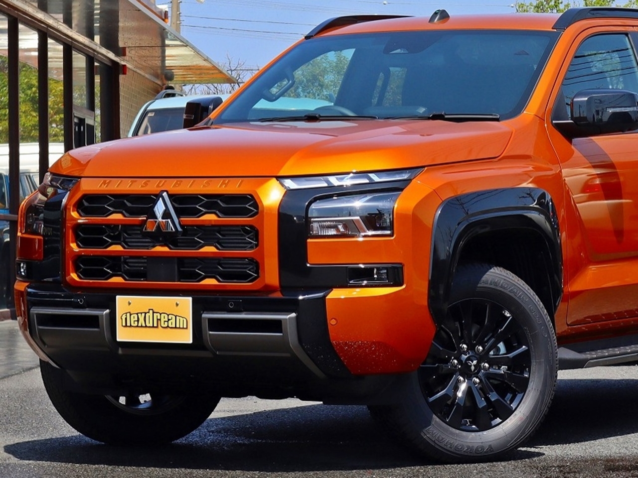 トライトン　４ＷＤ