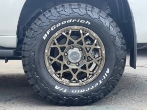 ランクルプラドランクル150プラド　TX　7人乗り
