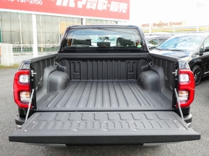 ハイラックス安全装備 新型 マイナーチェンジ ハイラックス