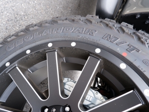 ハイラックス安全装備 新型マイナーチェンジ ハイラックス