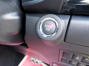 ハイラックス一部改良モデル 新型ハイラックスGR-SPORT