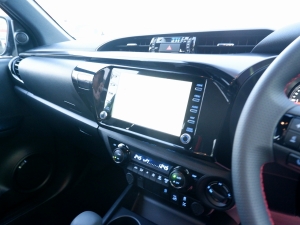ハイラックス一部改良モデル 新型ハイラックスGR-SPORT