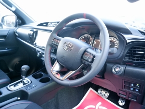 ハイラックス一部改良モデル 新型ハイラックスGR-SPORT