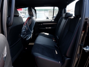 ハイラックスGRスポーツ 新型ハイラックスGR-SPORT