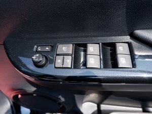 ハイラックスGRスポーツ 新型ハイラックスGR-SPORT