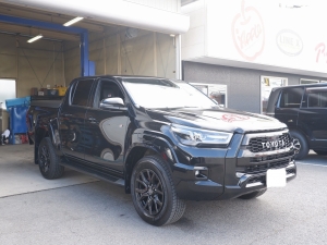 ハイラックスGRスポーツ 新型ハイラックスGR-SPORT