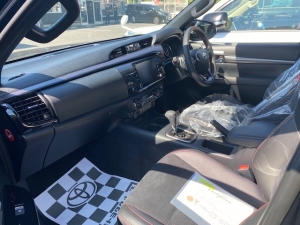 ハイラックスGRスポーツ 新型ハイラックスGR-SPORT