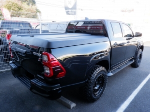 ハイラックスGRスポーツ 新型ハイラックスGR-SPORT