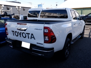 ハイラックス安全装備 一部改良モデル 新型ハイラックス
