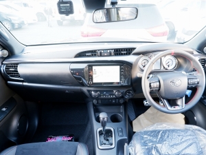 ハイラックスGRスポーツ 新型ハイラックスGR-SPORT