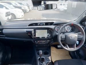 ハイラックスGRスポーツ 新型ハイラックスGR-SPORT