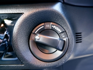 ハイラックスGRスポーツ 新型ハイラックスGR-SPORT