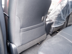 ハイラックスGRスポーツ 新型ハイラックスGR-SPORT