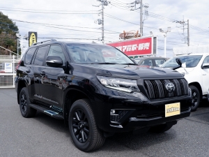 ランクルプラド特別仕様車　マットブラックエディション