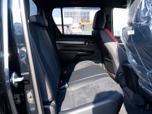 ハイラックスGRスポーツ 新型ハイラックスGR-SPORT