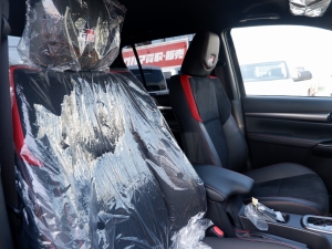 ハイラックスGRスポーツ 新型ハイラックスGR-SPORT