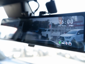 ハイラックスGRスポーツ 新型ハイラックスGR-SPORT