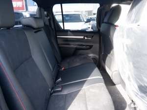 ハイラックスGRスポーツ 新型ハイラックスGR-SPORT