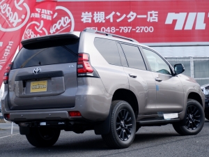 ランクルプラド特別仕様車　マットブラックエディション
