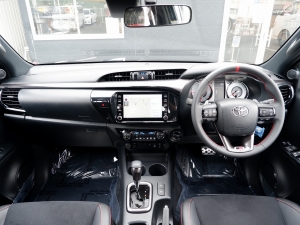 ハイラックスGRスポーツ 新型ハイラックスGR-SPORT