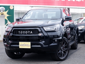 ハイラックスGRスポーツ 新型ハイラックスGR-SPORT