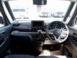 デリカミニ新車 デリカミニ　２ＷＤ　Ｇプレミアム