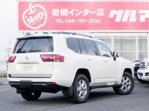 ランドクルーザー３００新型ランクル300　ツインターボ