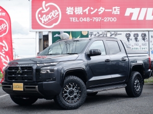 トライトン三菱ピックアップトラック　トライトン