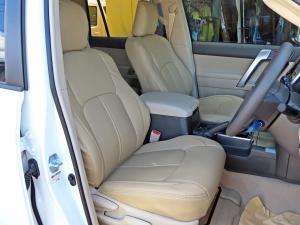 ランクルプラドＴＸ　新型　ディーゼルターボ　ＡＲＢ　ＢＰ５１